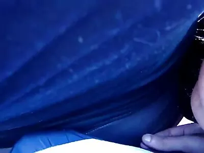 Nastya gratiis sexfilms pijpt zonder handen
