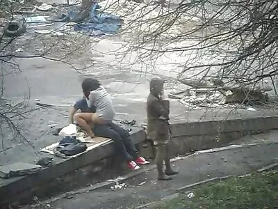 Rusten als ik een sex op vakantie film nat poesje neuk