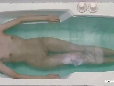 Wilde seks in de badkamer mooie pornofilms
