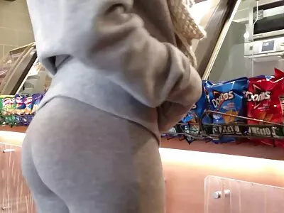 Mijn schatje rijdt zo cool gratiis sexfilms op mijn pik!
