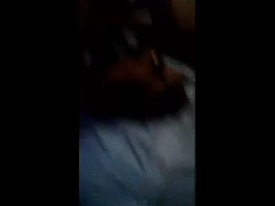 Rijpe hunk vult twee tienerbabes gratis sexfims kijken