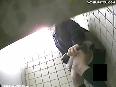 Lief meisje eet de lul en gratis oma sexfilm neukt op straat